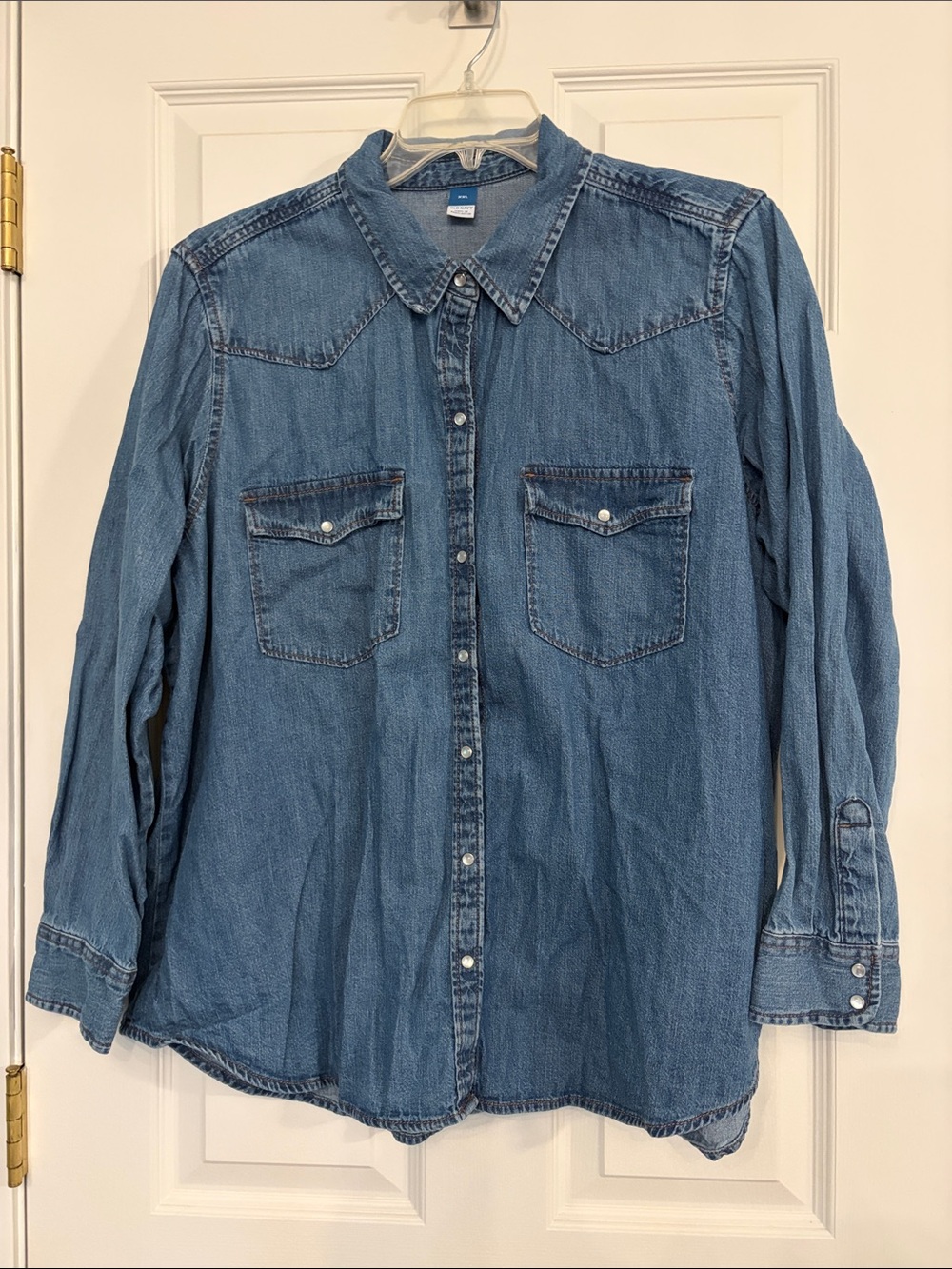 Classic Blue Denim Western Shirt - Casual Button-Up